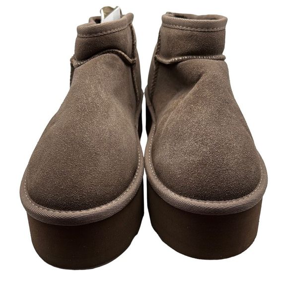 CUSHIONAIRE Women's Genuine Suede pull on platform boot 9.5 WIDE TAUPE - Picture 2 of 7